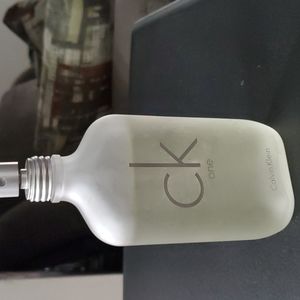 Calvin Klein 6.7oz CK One unisex eau de parfume